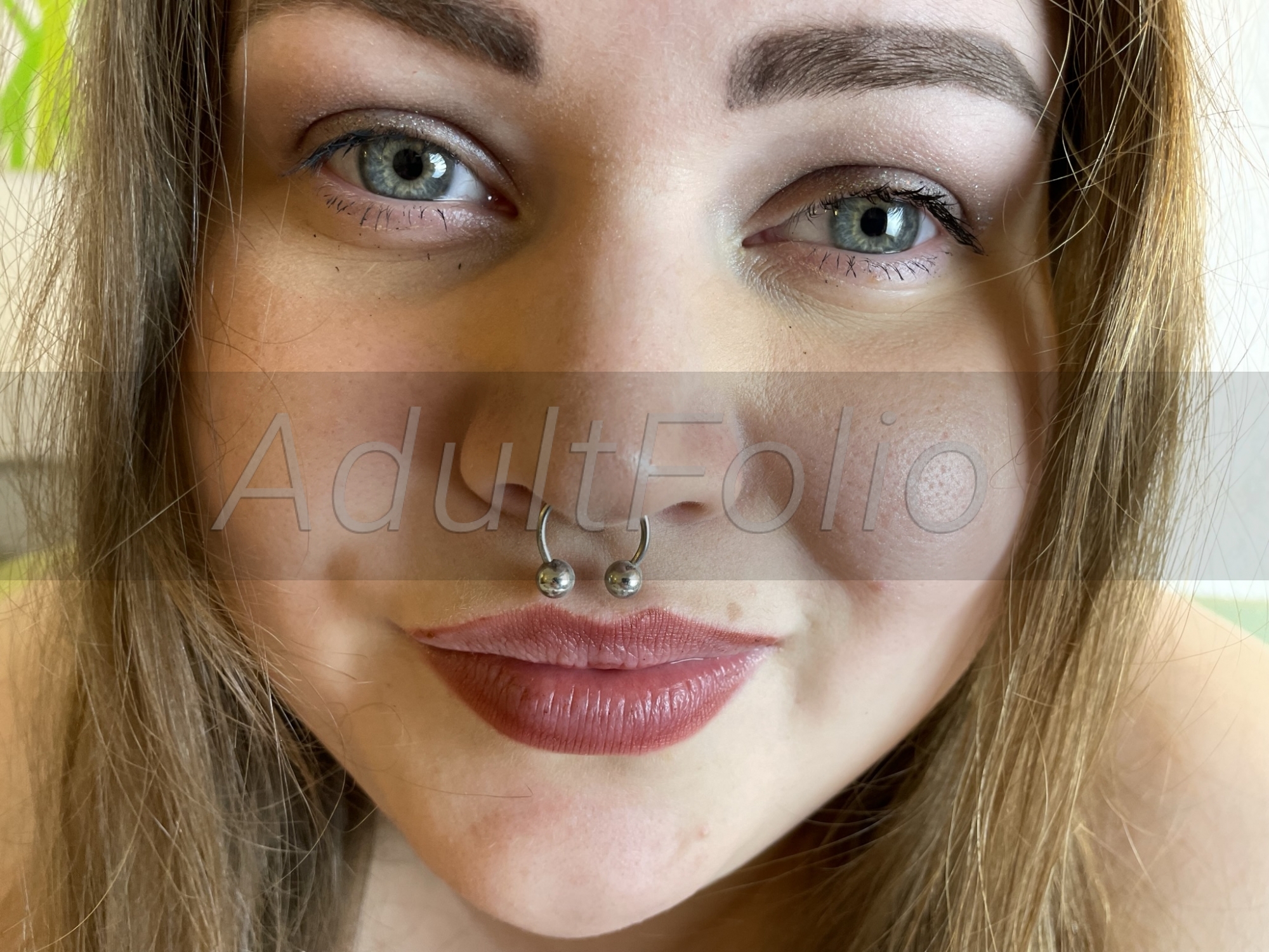 https://www.adultfolio.com/images/watermark/1001115.jpg