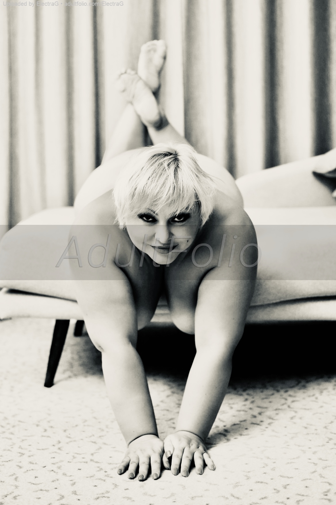 https://www.adultfolio.com/images/watermark/1005388.jpg