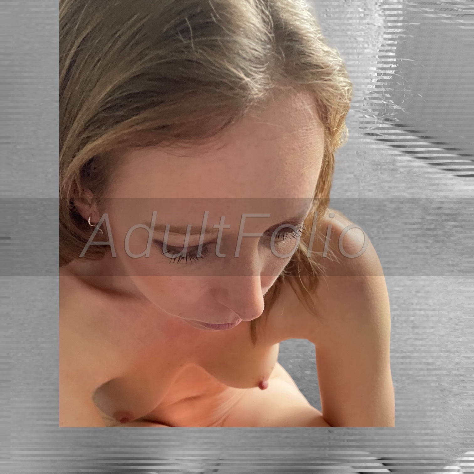 https://www.adultfolio.com/images/watermark/1015060.jpg