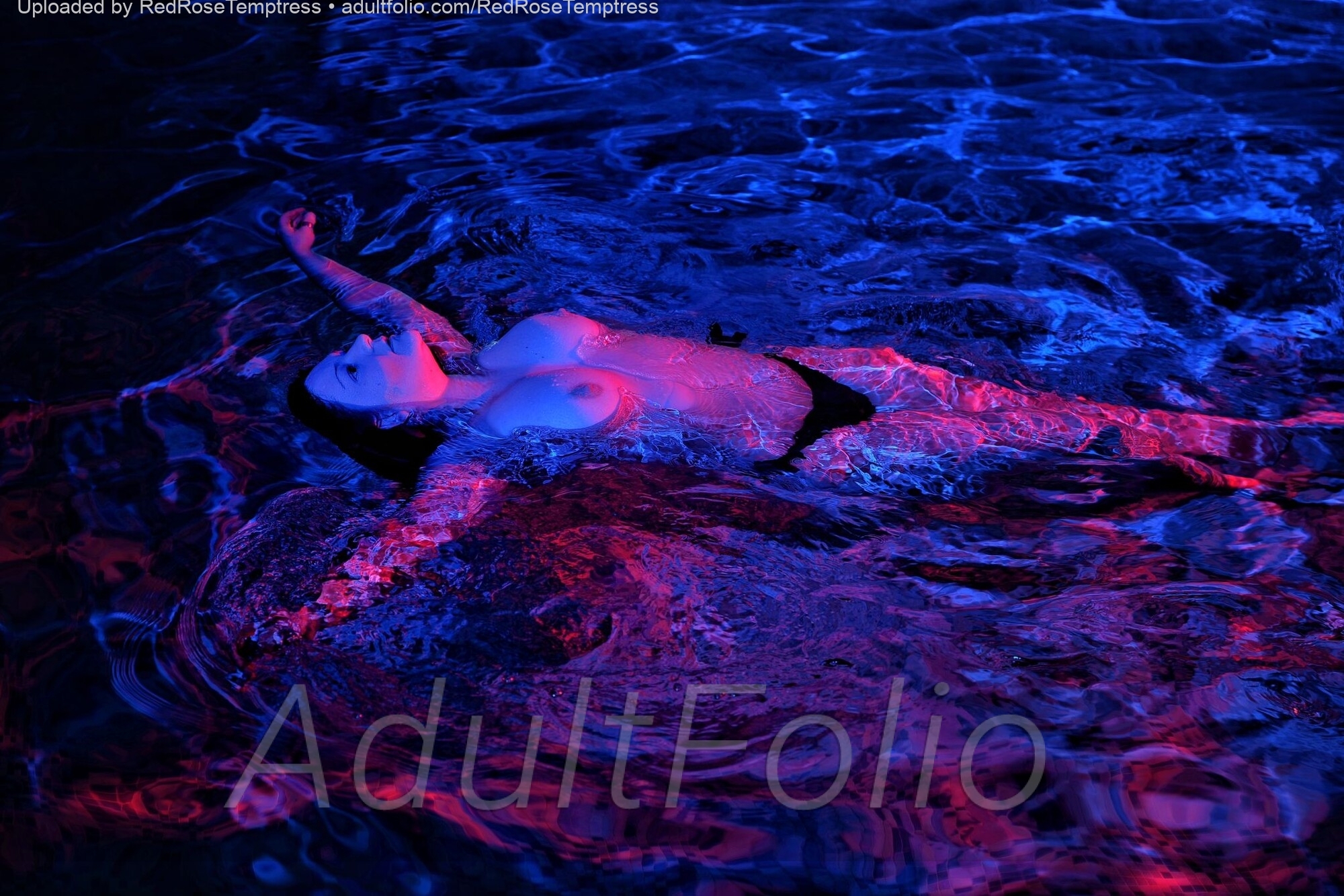 https://www.adultfolio.com/images/watermark/1092145.jpg