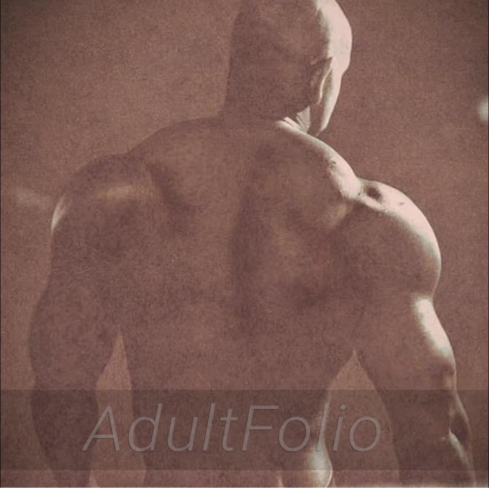 https://www.adultfolio.com/images/watermark/1140572.jpg