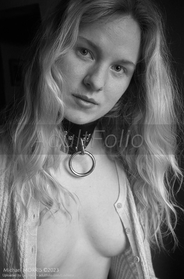 https://www.adultfolio.com/images/watermark/1145839.jpg