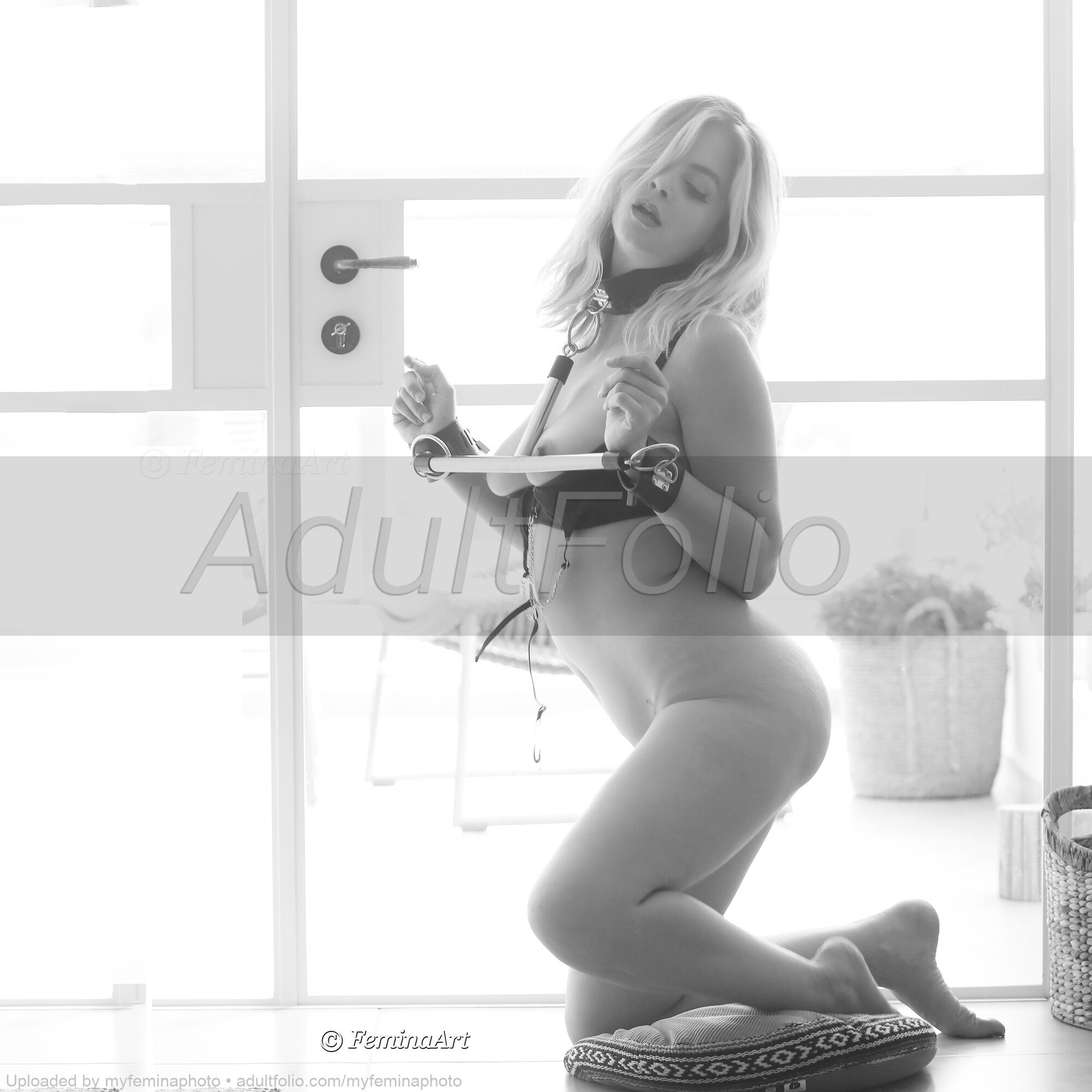 https://www.adultfolio.com/images/watermark/1172810.jpg