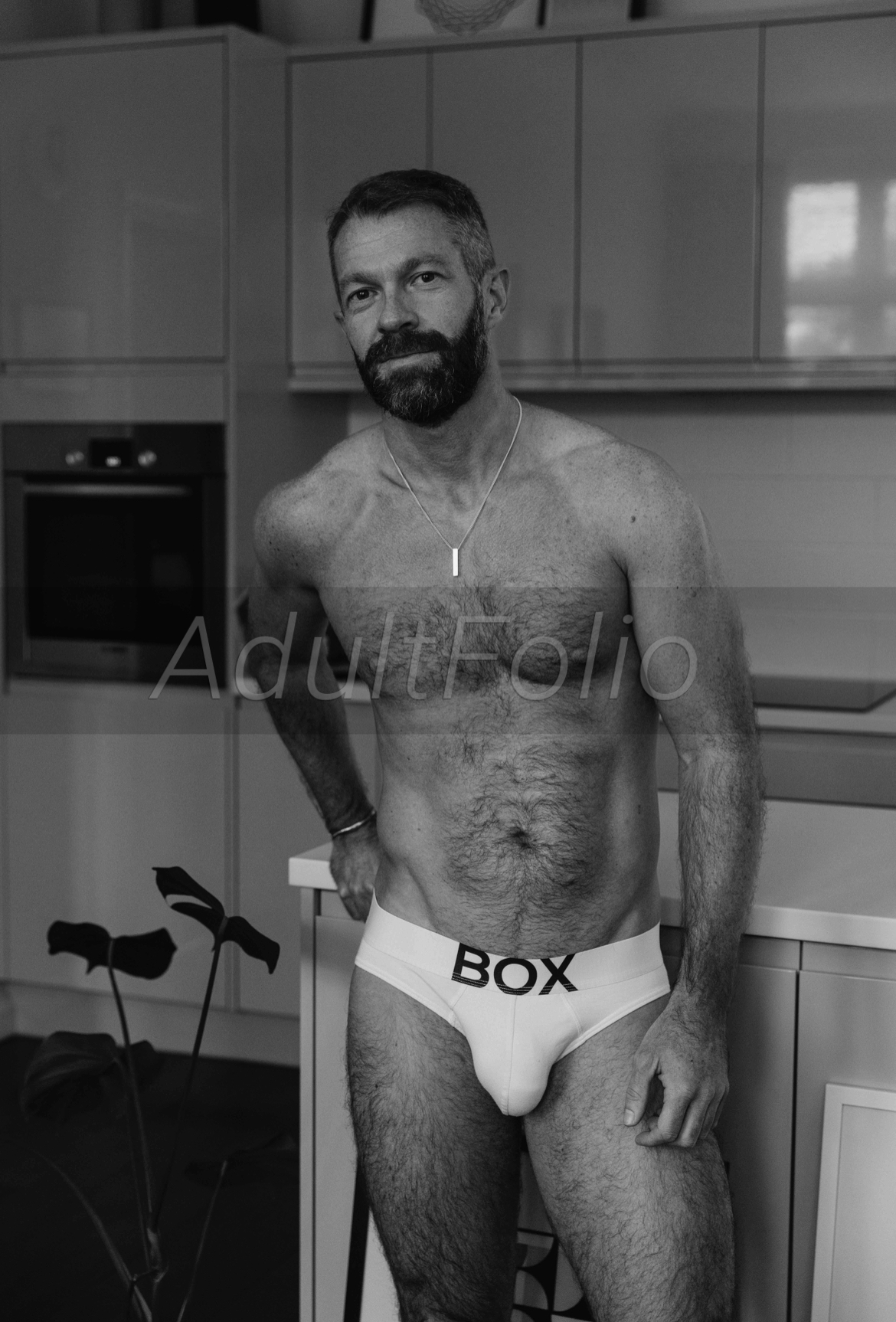 https://www.adultfolio.com/images/watermark/1183568.jpg