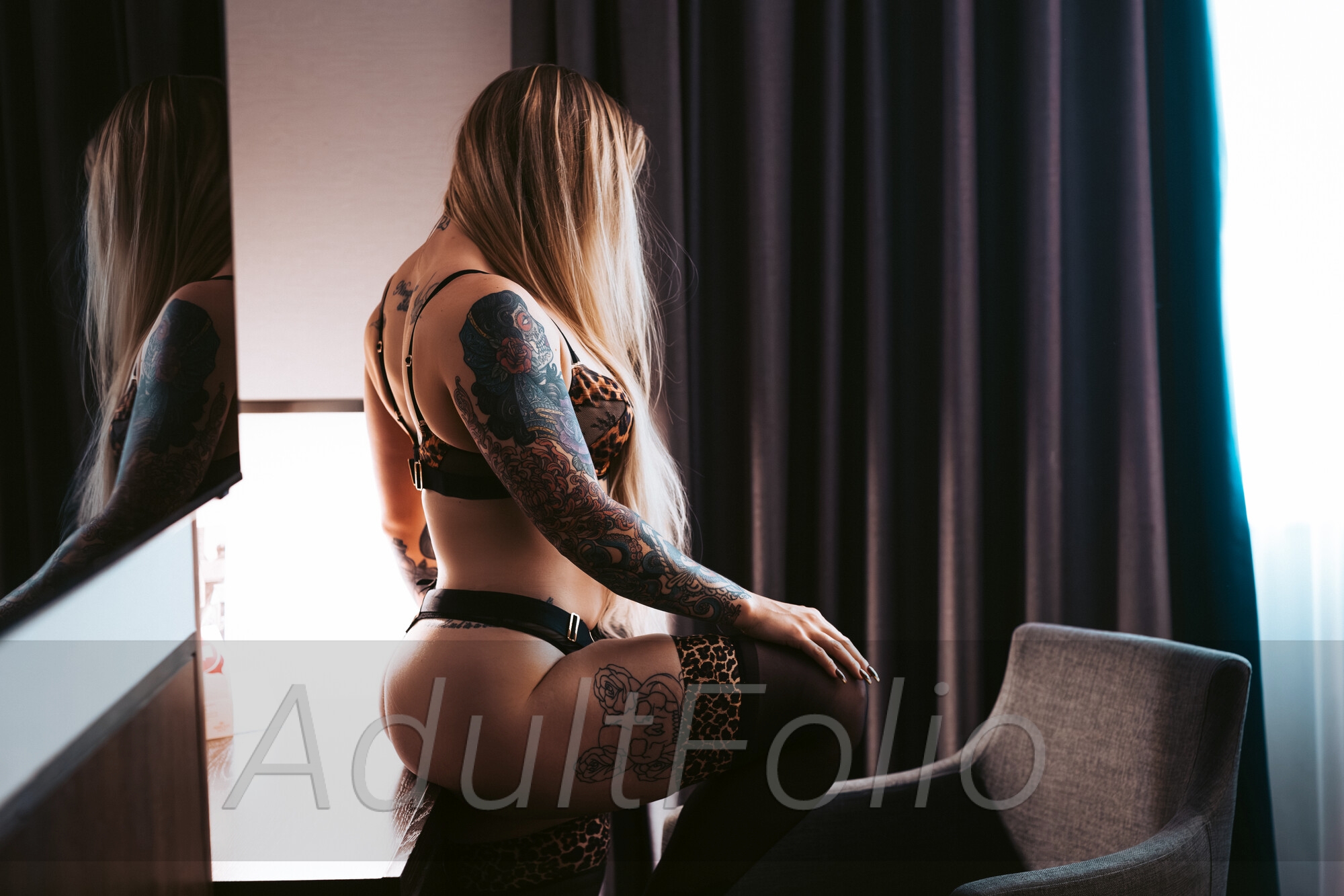 https://www.adultfolio.com/images/watermark/1207505.jpg