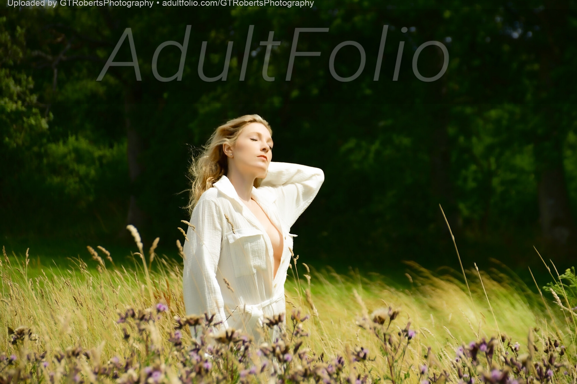 https://www.adultfolio.com/images/watermark/1214377.jpg