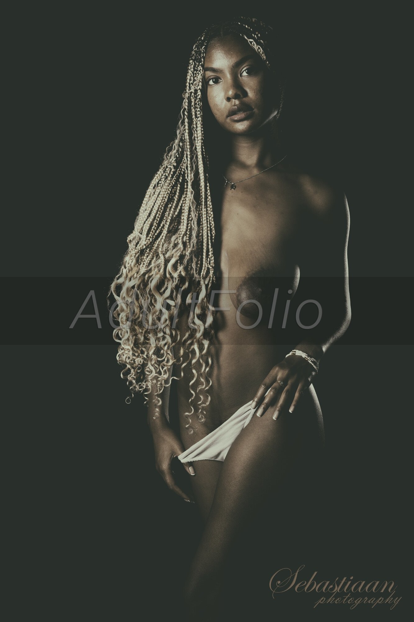 https://www.adultfolio.com/images/watermark/1228716.jpg