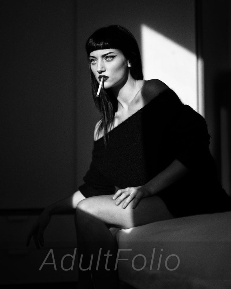 https://www.adultfolio.com/images/watermark/1232727.jpg