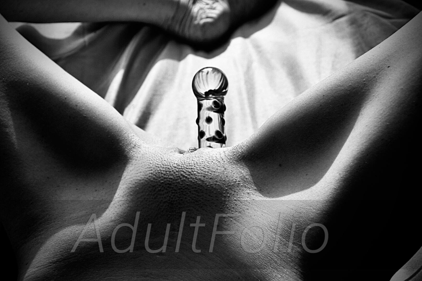 https://www.adultfolio.com/images/watermark/1364284.jpg