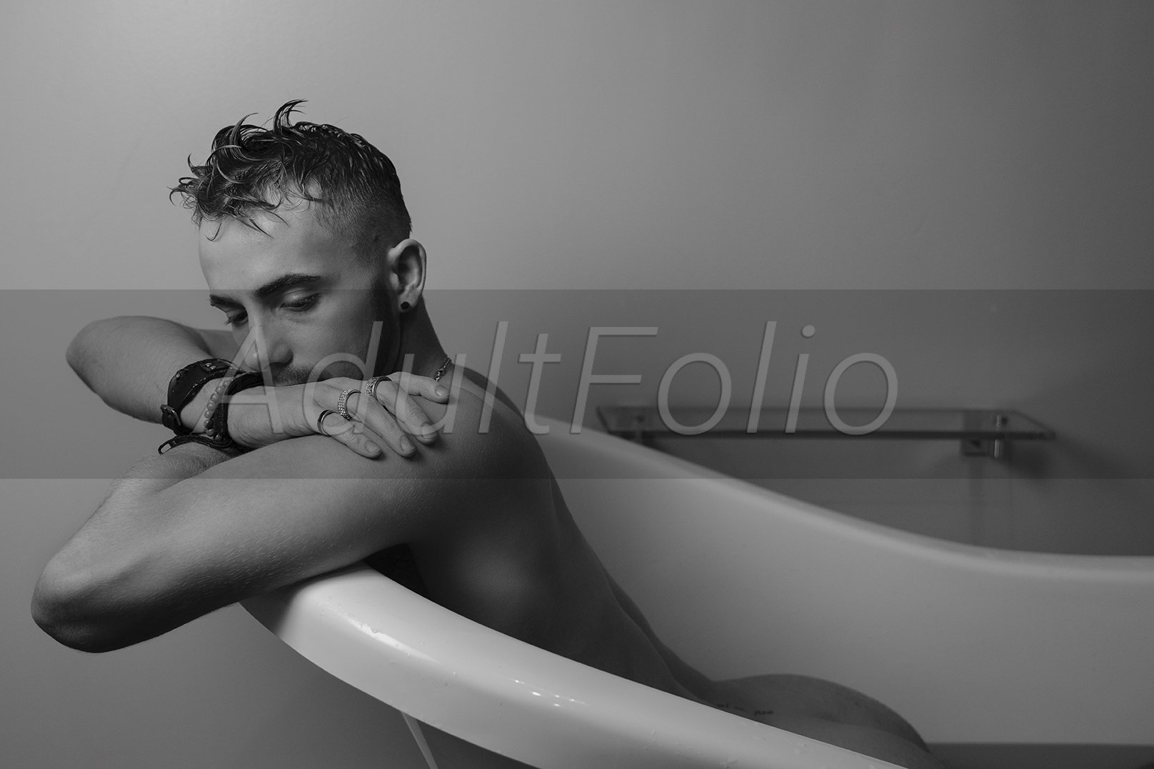 https://www.adultfolio.com/images/watermark/1379167.jpg