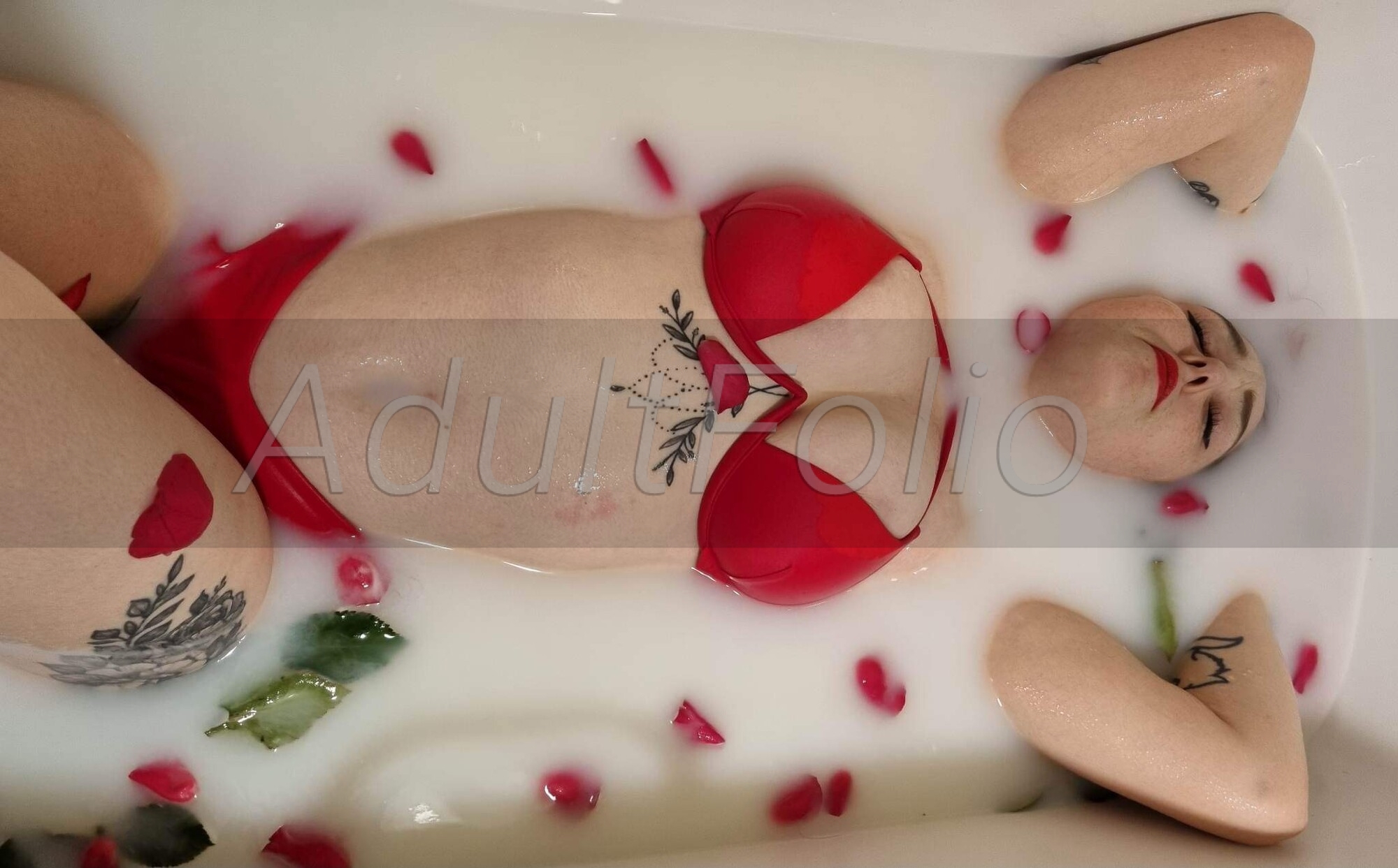 https://www.adultfolio.com/images/watermark/1411721.jpg