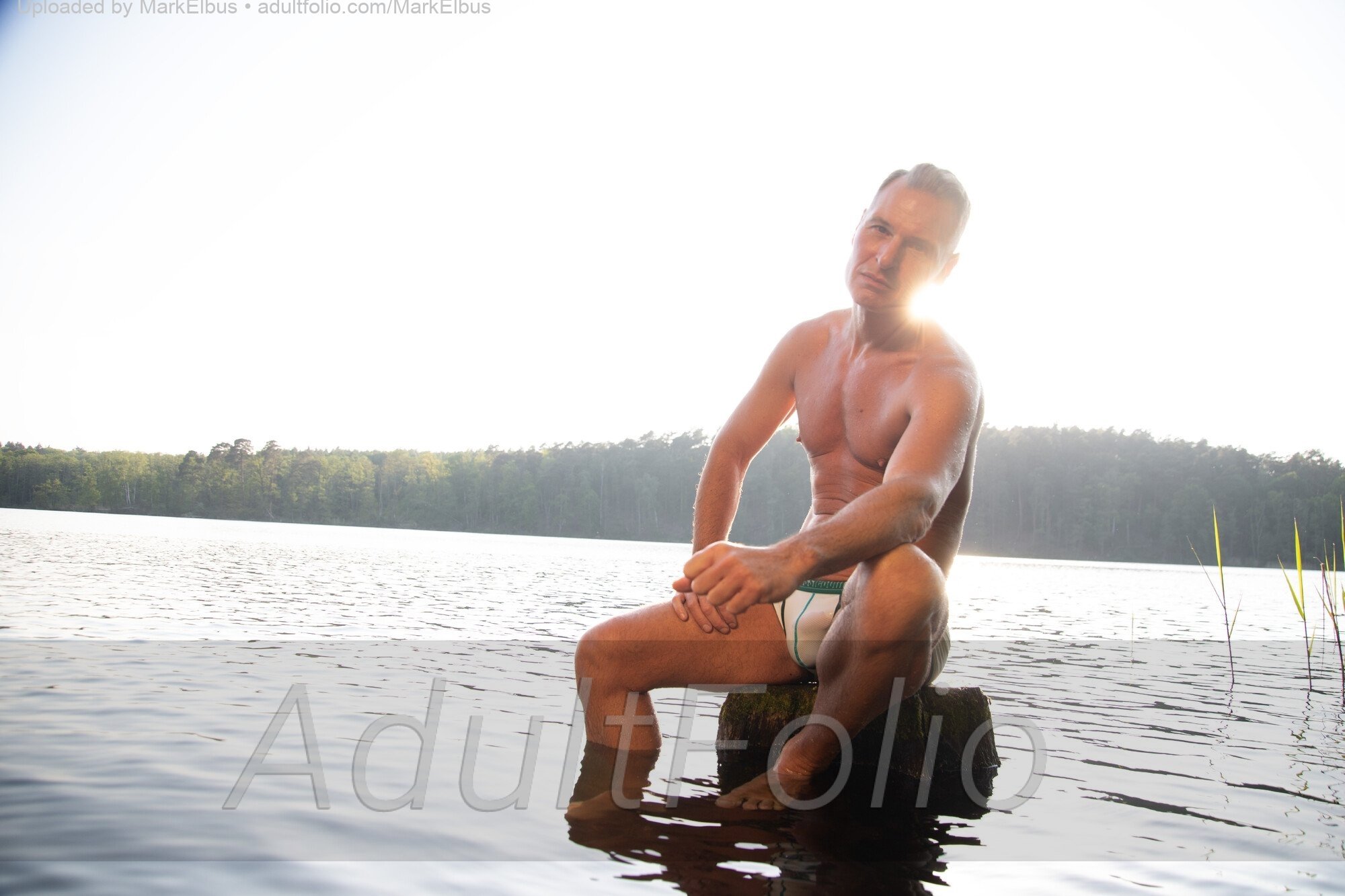 https://www.adultfolio.com/images/watermark/1433872.jpg