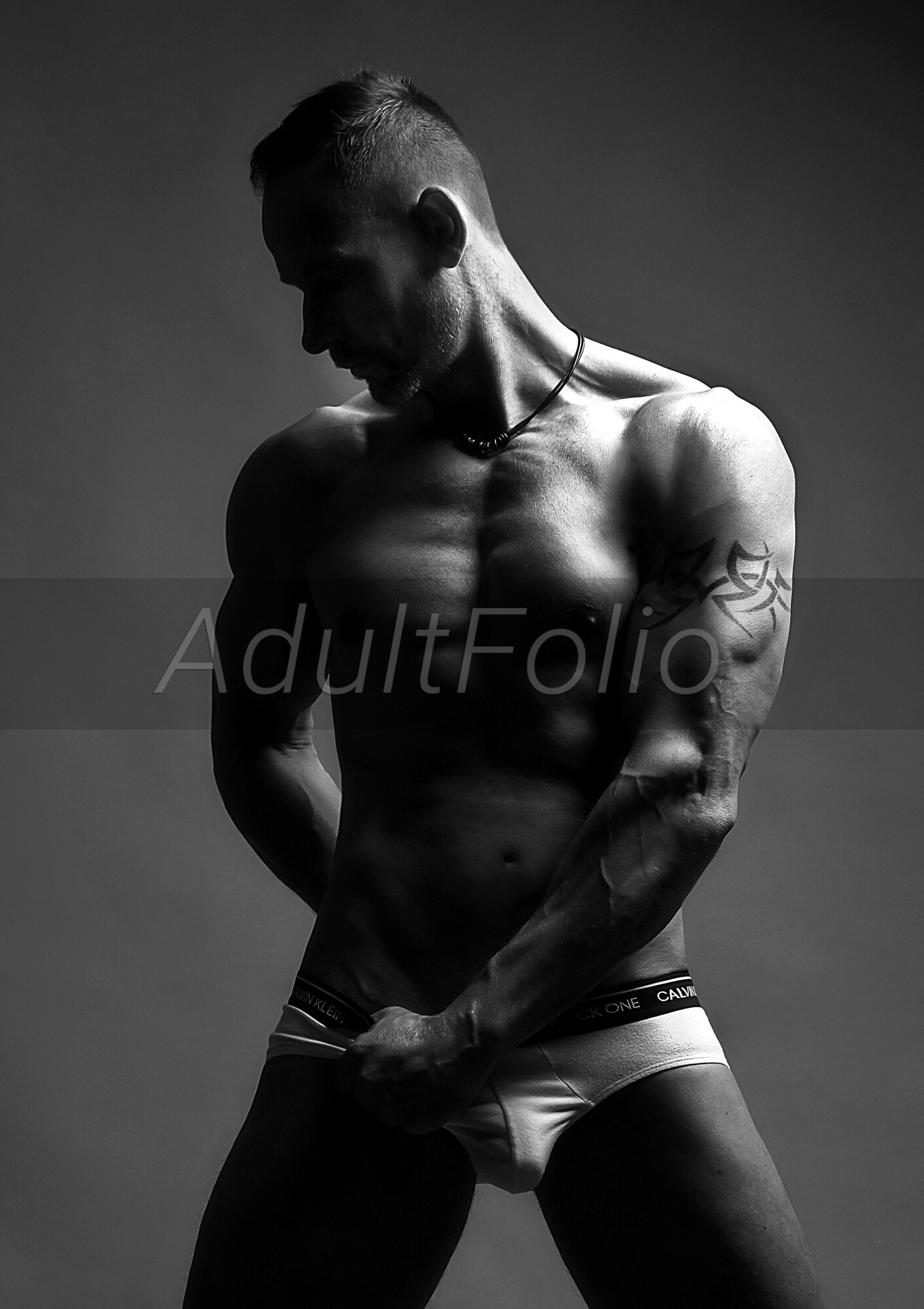 https://www.adultfolio.com/images/watermark/1474768.jpg