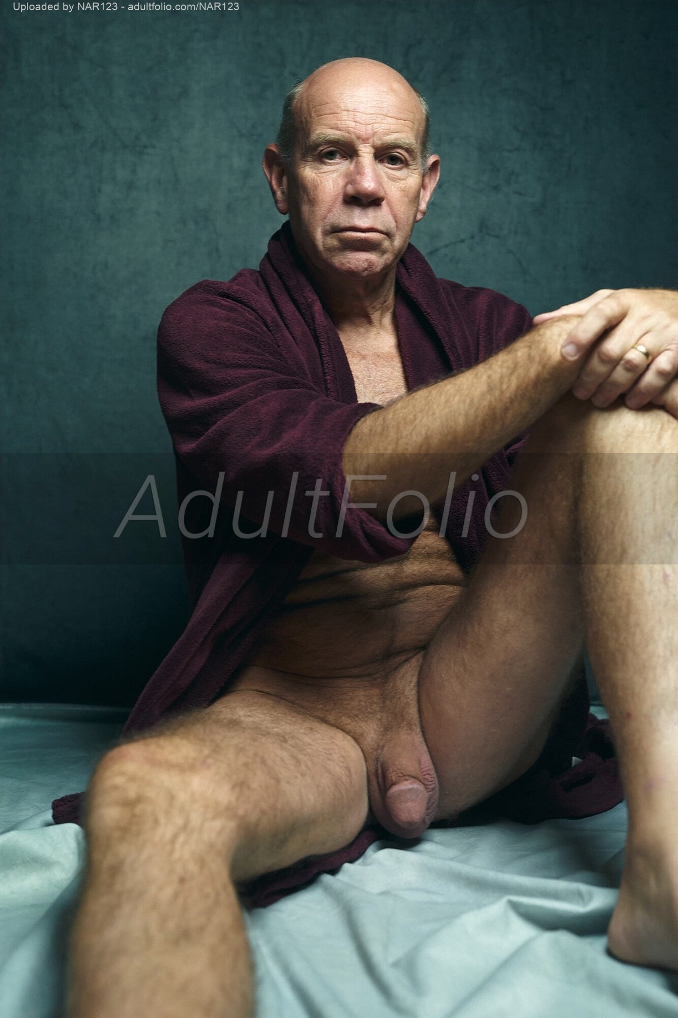 https://www.adultfolio.com/images/watermark/1492171.jpg