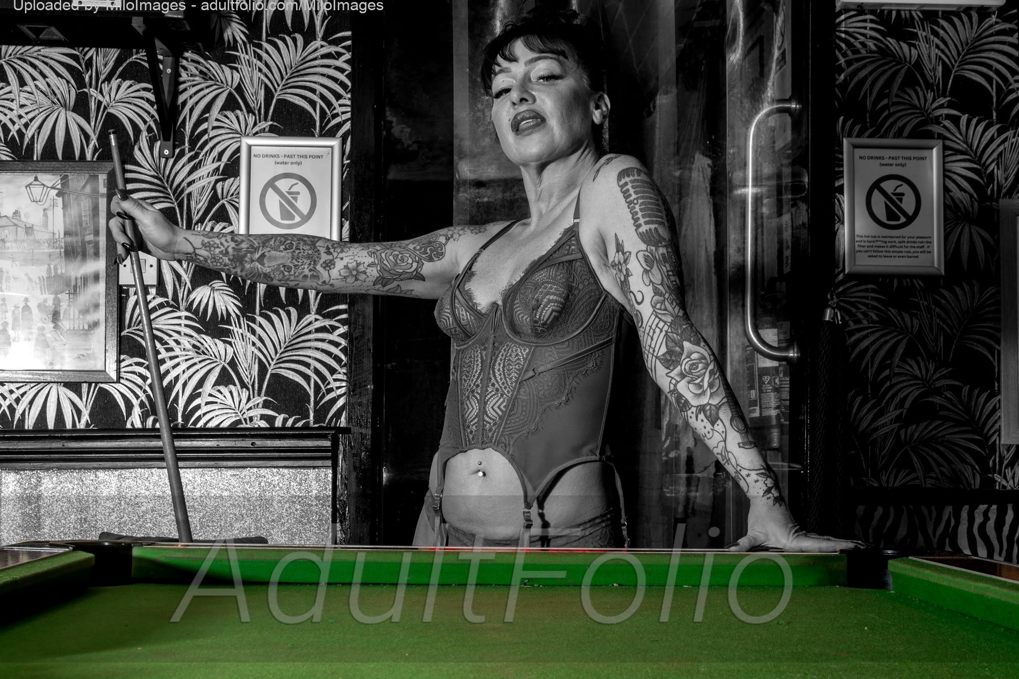 https://www.adultfolio.com/images/watermark/1504681.jpg