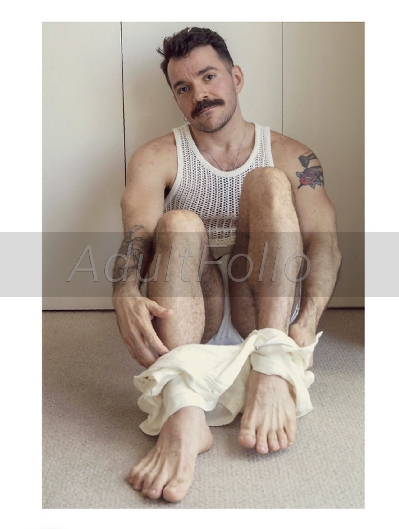 https://www.adultfolio.com/images/watermark/1560196.jpg