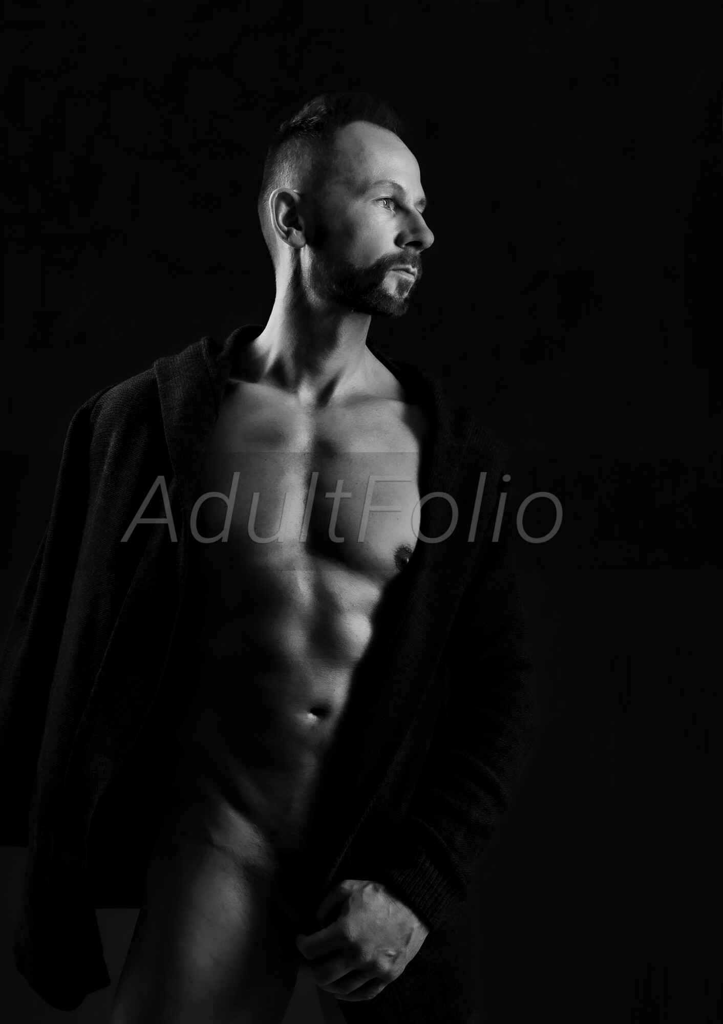 https://www.adultfolio.com/images/watermark/1568365.jpg