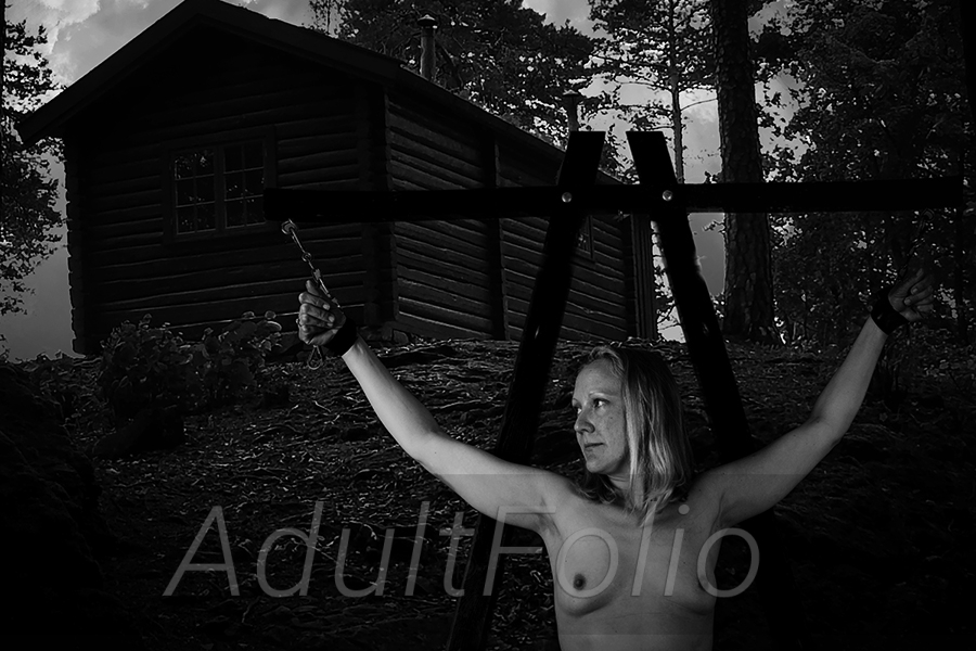 https://www.adultfolio.com/images/watermark/1583752.jpg