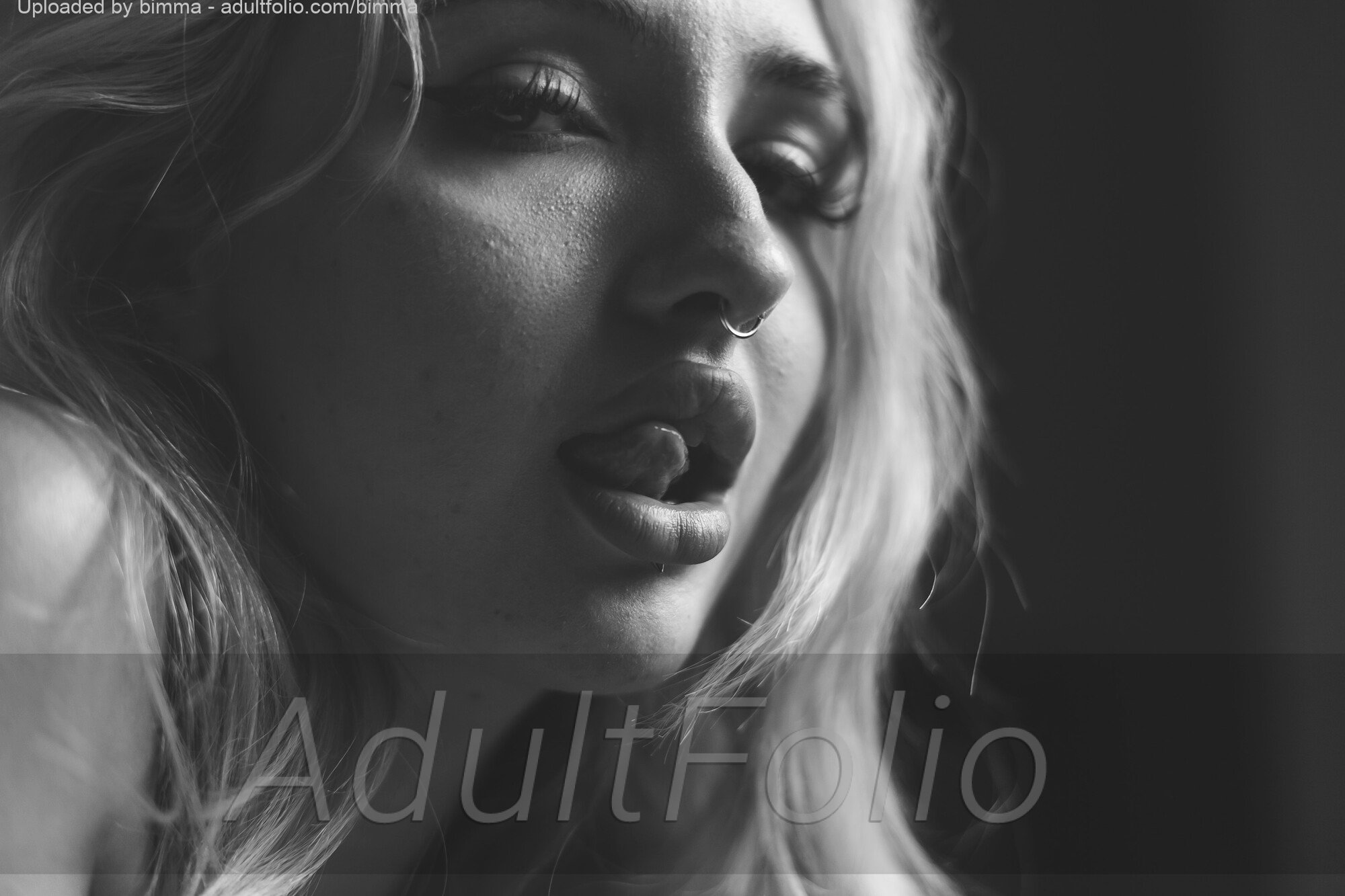 https://www.adultfolio.com/images/watermark/1591205.jpg