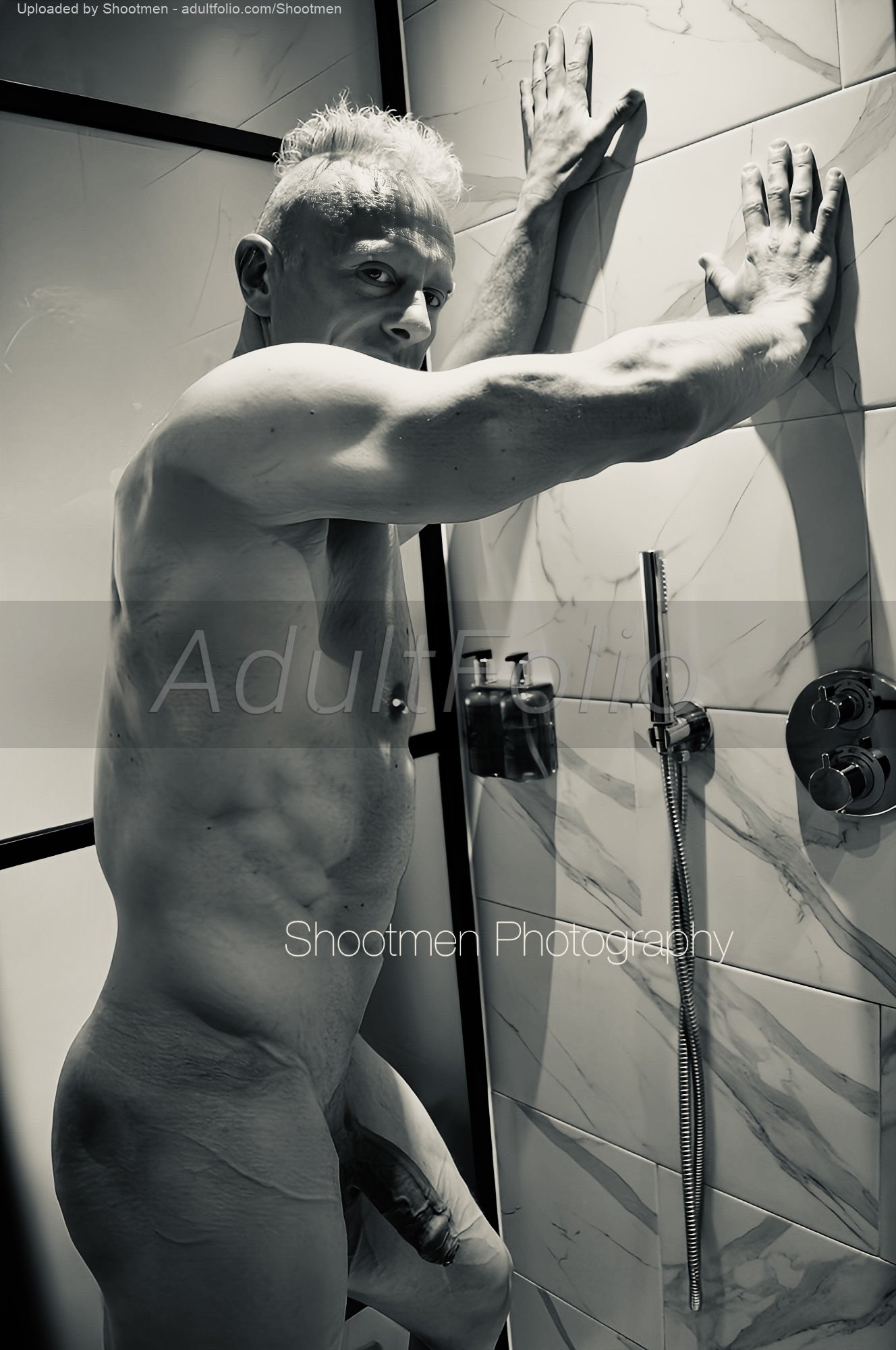 https://www.adultfolio.com/images/watermark/1598122.jpg