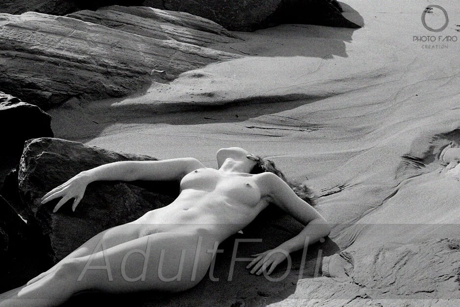 https://www.adultfolio.com/images/watermark/1612303.jpg