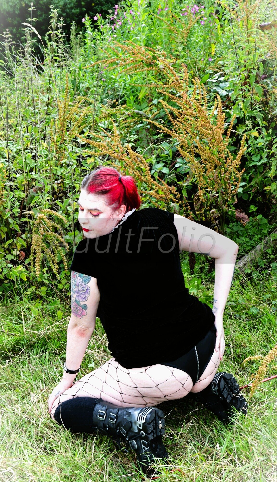 https://www.adultfolio.com/images/watermark/1615159.jpg