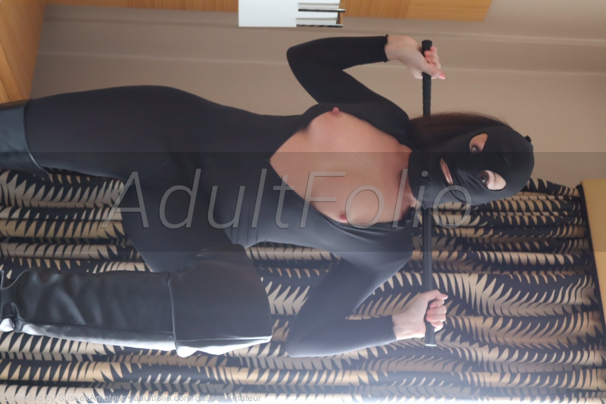 https://www.adultfolio.com/images/watermark/854692.jpg