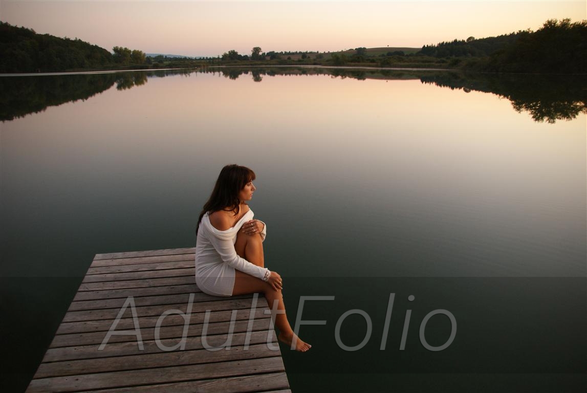 https://www.adultfolio.com/images/watermark/998434.jpg